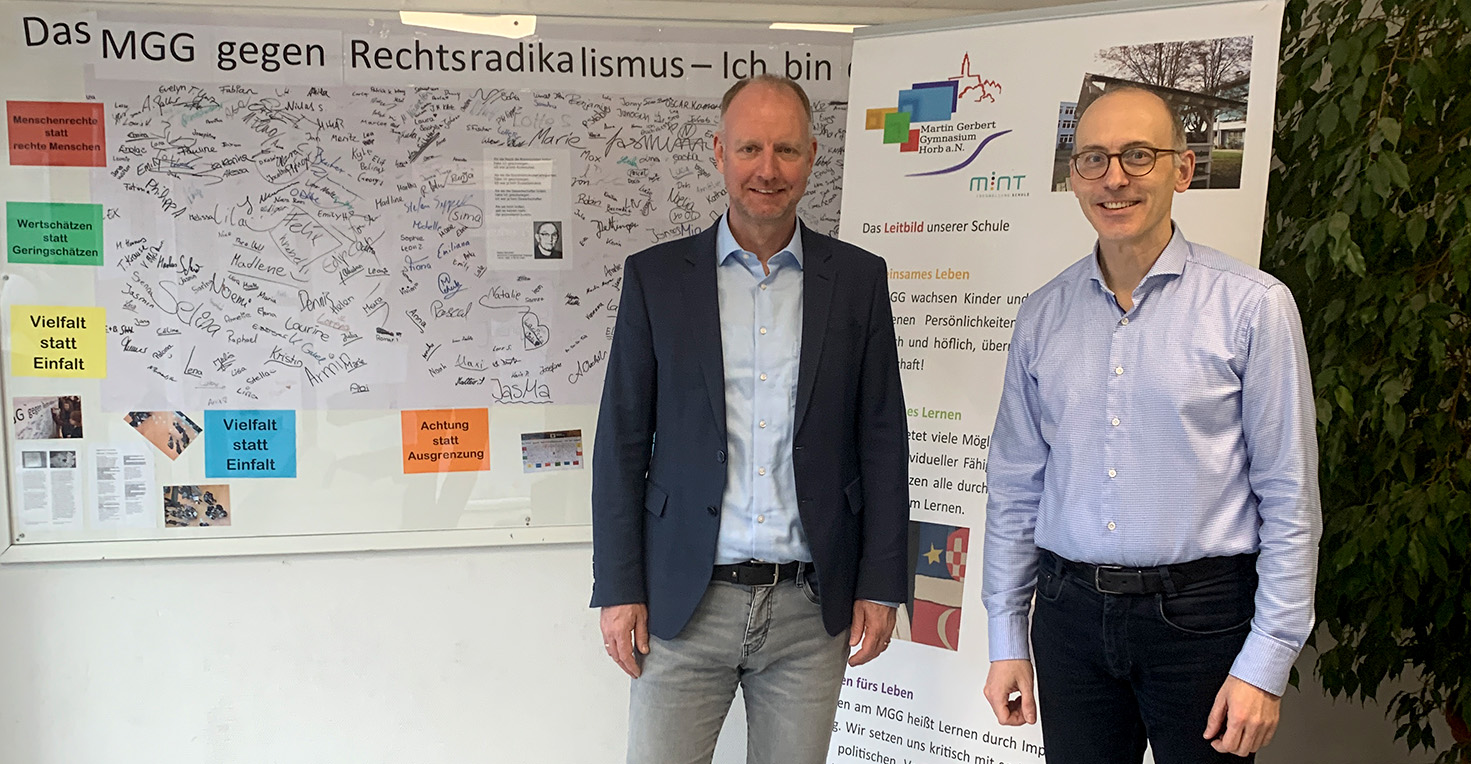 Dr. Timm Kern und Schulleiter Volker Offenhäuser (MGG Horb)