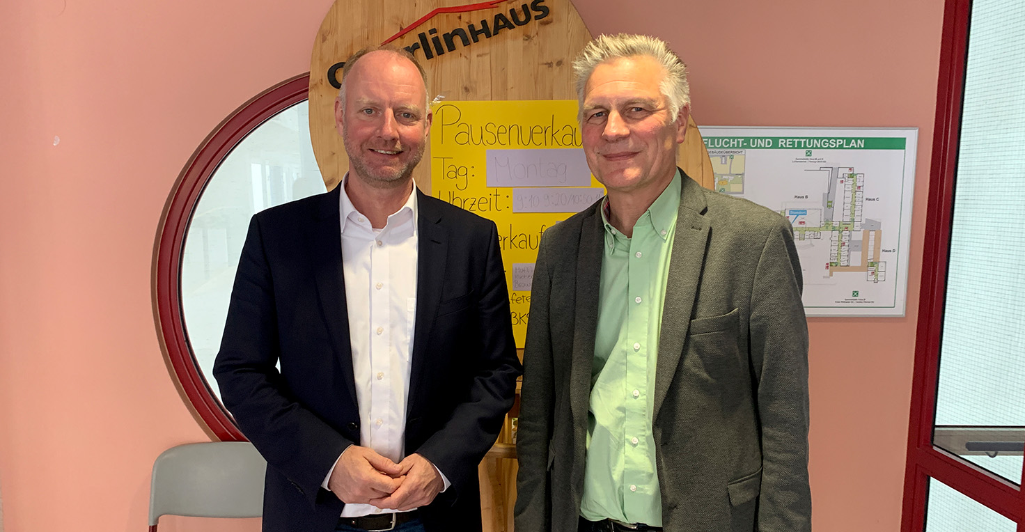Dr. Timm Kern (MdL) und Hartwig Hils (Schulleiter Oberlinhaus Freudenstadt)