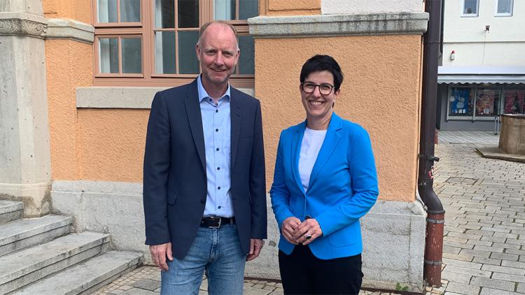 Timm Kern MdL, Oberbürgermeisterin Carmen Haberstroh (Metzingen)