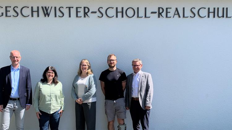 Timm Kern und Rudi Fischer (FDP) zu Besuch bei der Geschwister-Scholl-Realschule Bad Urach